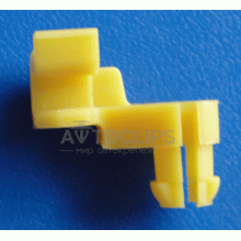 C 330 Держатель тяги замков Lexus / Toyota C 330 Держатель тяги замков Lexus / Toyota