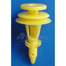 C 583 Пистон обшивки Chrysler / Jeep Cherokee с 1993 г. C 583 Пистон обшивки Chrysler / Jeep Cherokee с 1993 г.