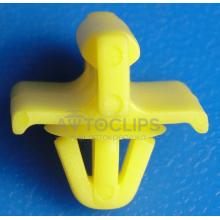 C 948 Пистон молдинга переднего крыла Mercedes 2000-1994 C 948 Пистон молдинга переднего крыла Mercedes 2000-1994