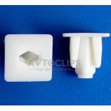 C 3938 Клипса Peugeot Citroen 7136A5 C 3938 Клипса Peugeot Citroen 7136A5