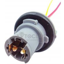 PN44 Патрон под лампу W5W W16W серый 2 зацепа в крупном пластиковом корпусе с проводом PN44 Патрон под лампу W5W W16W серый 2 зацепа в крупном пластиковом корпусе с проводом